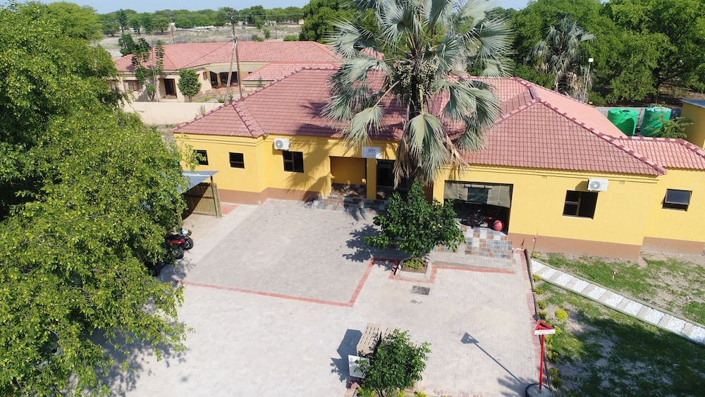 Maun Executive Inn