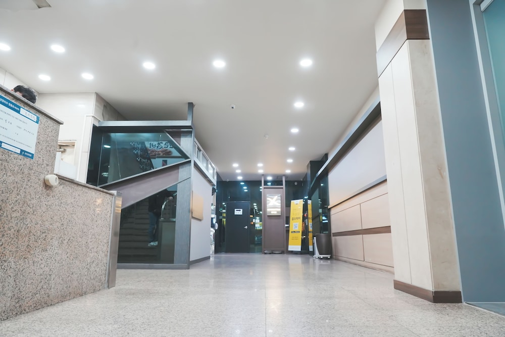 Xmotel Busan