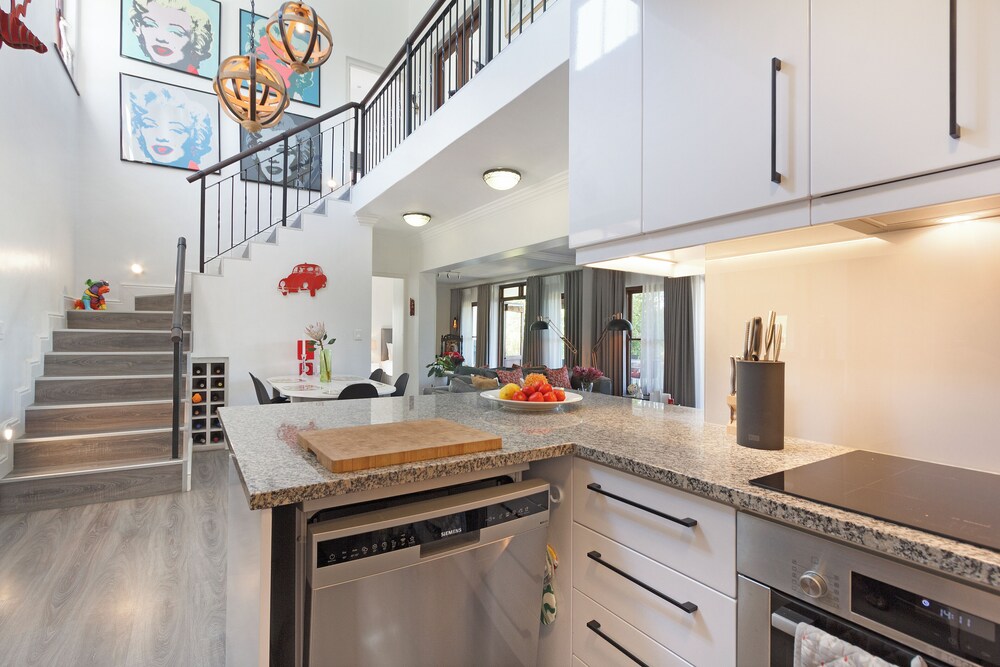 Winelands Golf Lodges at De Zalze