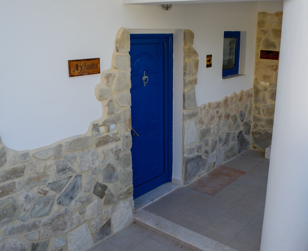 Photo 29