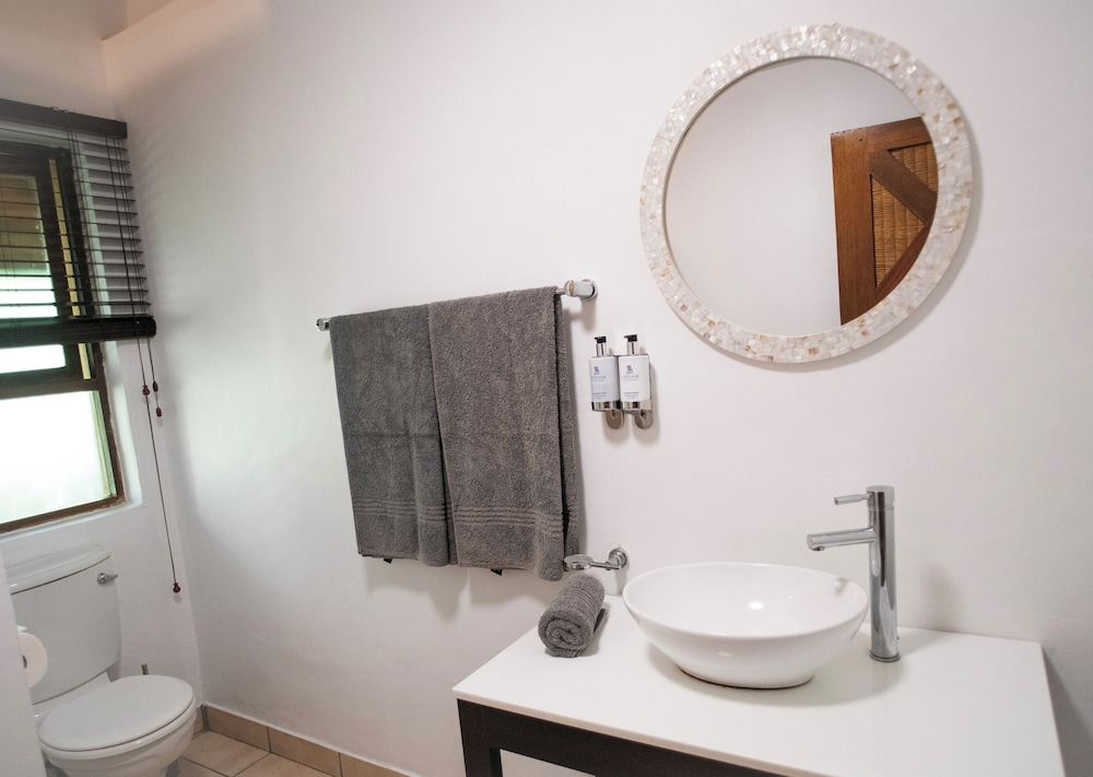 Sobhengu Lodge by Dream Resorts
