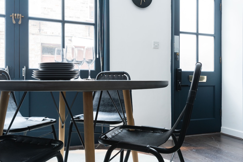 The Paddington Studio - Cool & Stylish 1BDR Mews in Paddington
