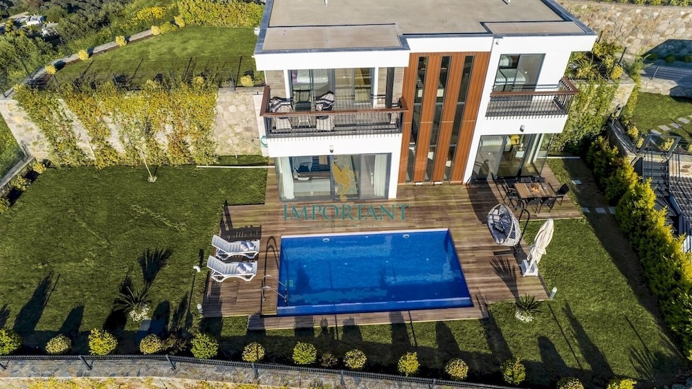 Farilya Villas by Important Group Travel