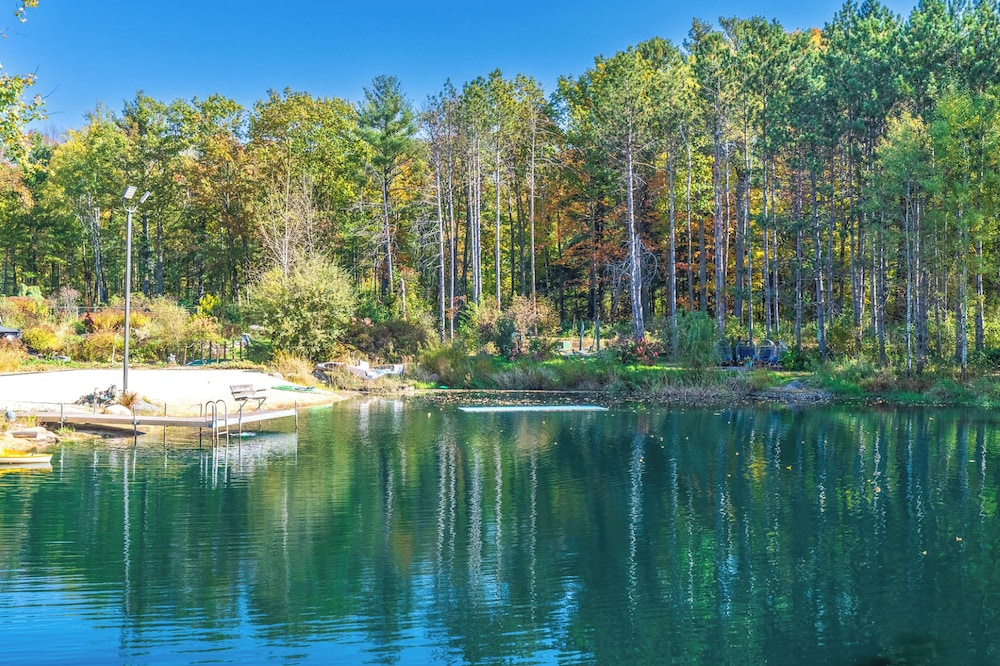 Hot Tub & Private Sauna: Wausau Family Home