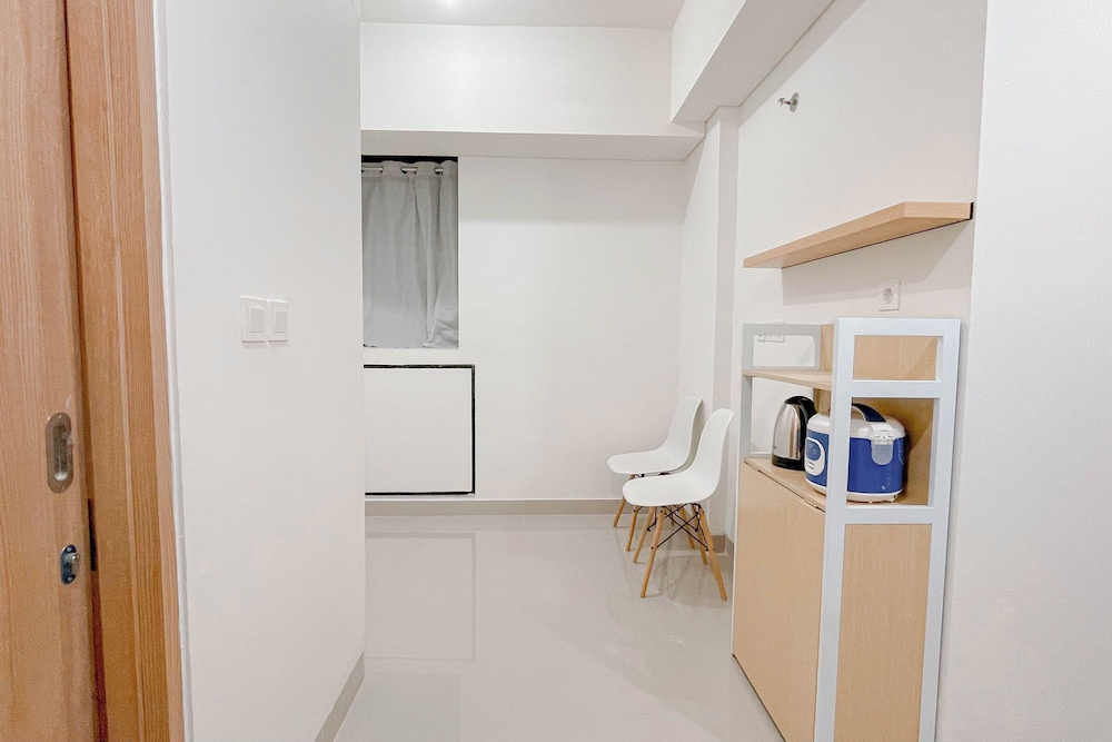 Affordable 1Br Combined (No Kitchen) Bandaraya - Tallasa City Makassar Apartment