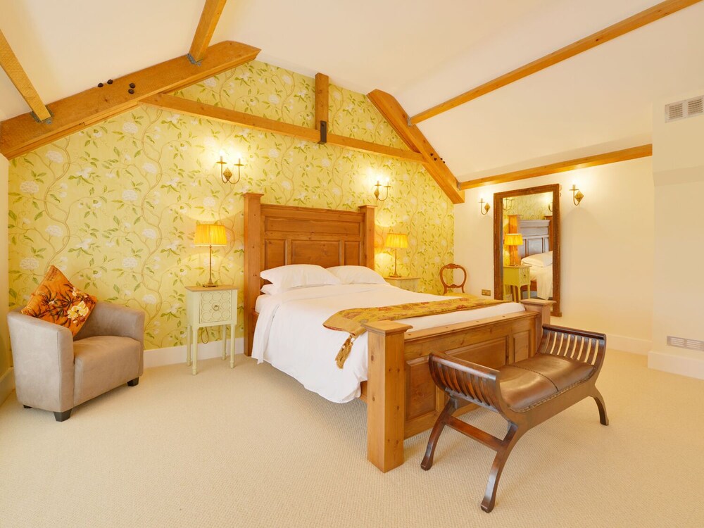 Plymouth Vacations - The Cider Barn at Home Farm - Property Image 5