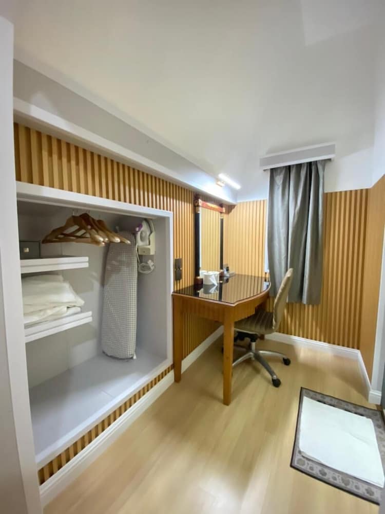 Sharilla Blue Star Resort