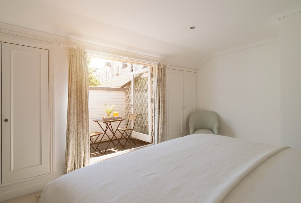 Luxurious 3-bedroom Notting Hill