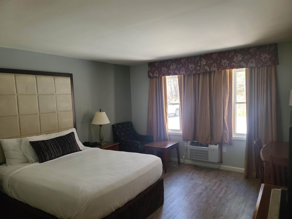 Tilton Lodge Inn and Suites