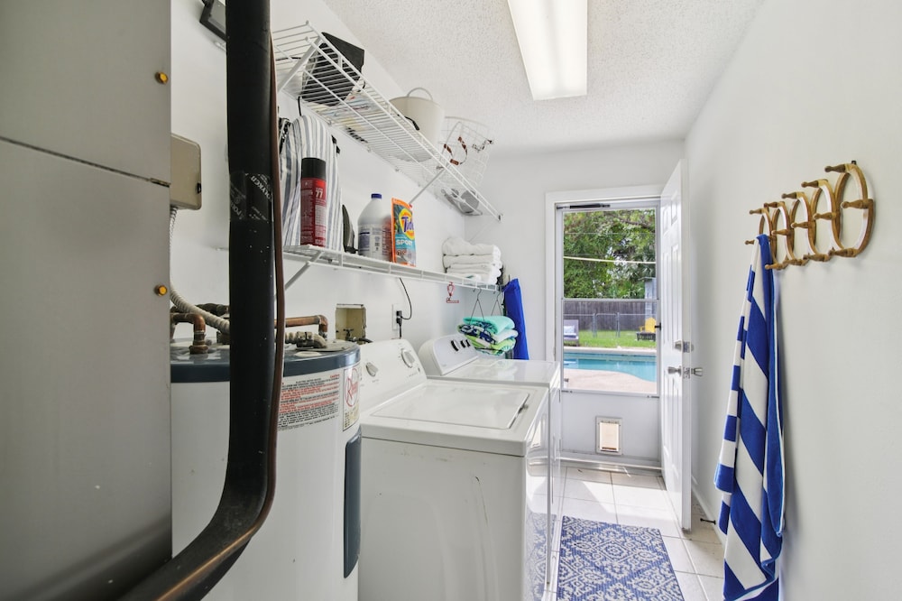 Crystal Blue Haven 3 Bedroom Cottage