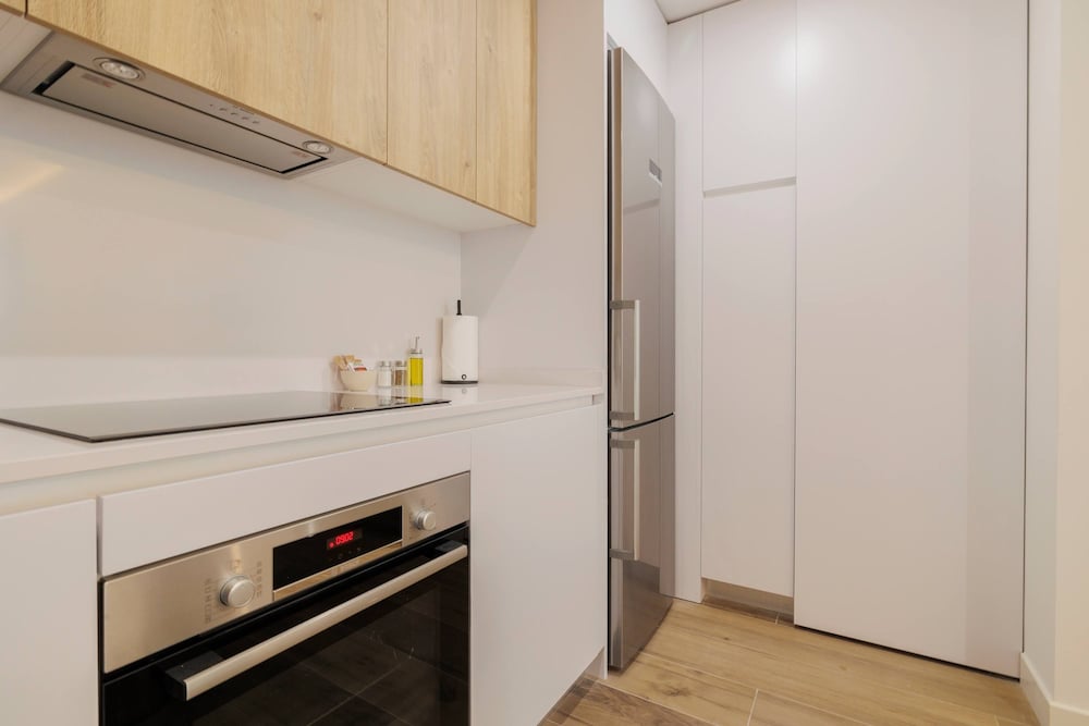 w Comfy 2BR w Great Terrace in Chueca