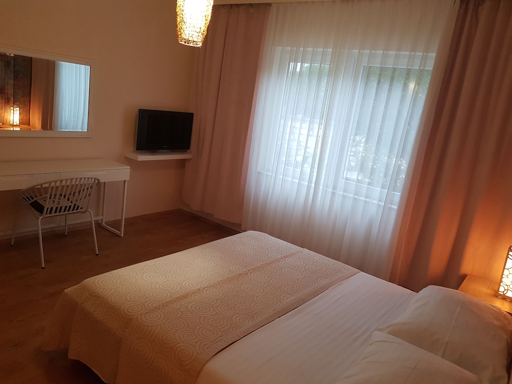 Guest house Revelin
