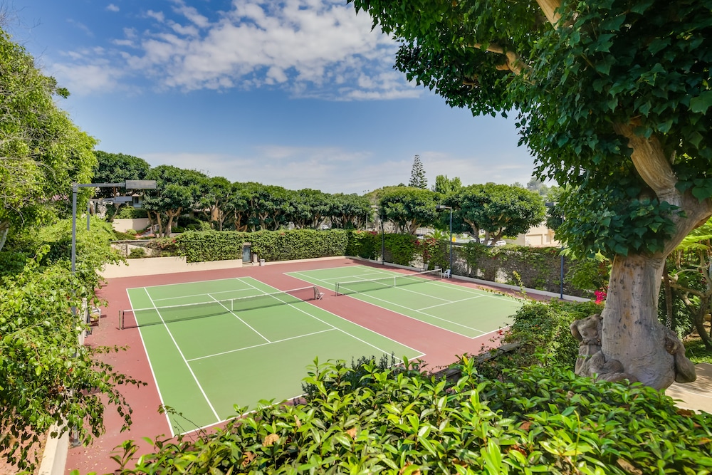 Solana Beach Condo w/ Community Pool, Beach Access