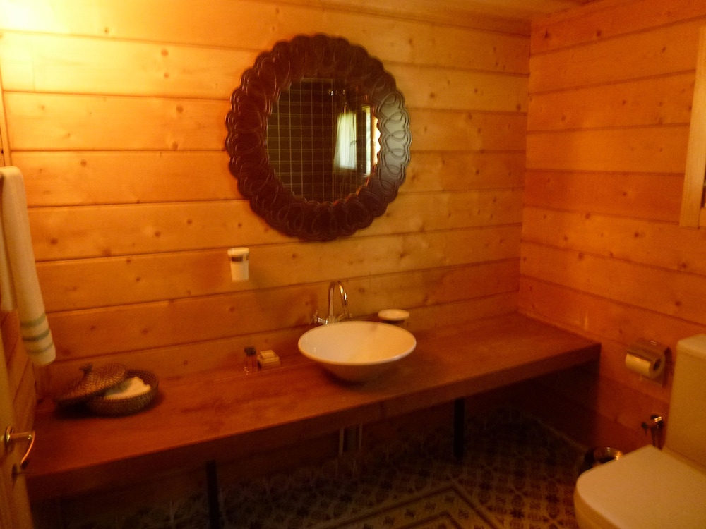 Photo 28