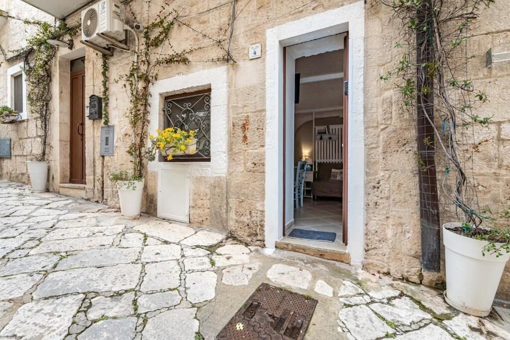 Vico di Ostuni Apartments by Rentbeat