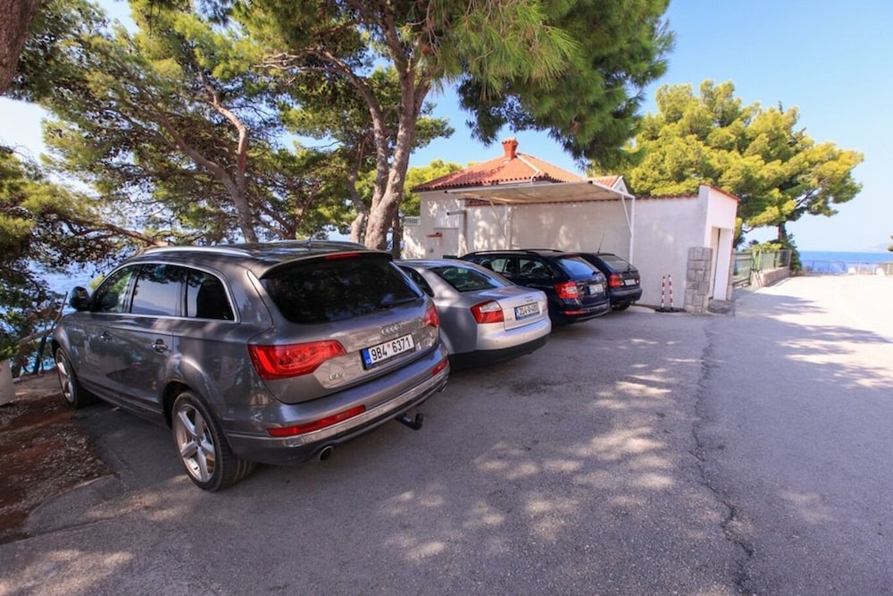 Ruz - Near Beach - 2 - A 204
