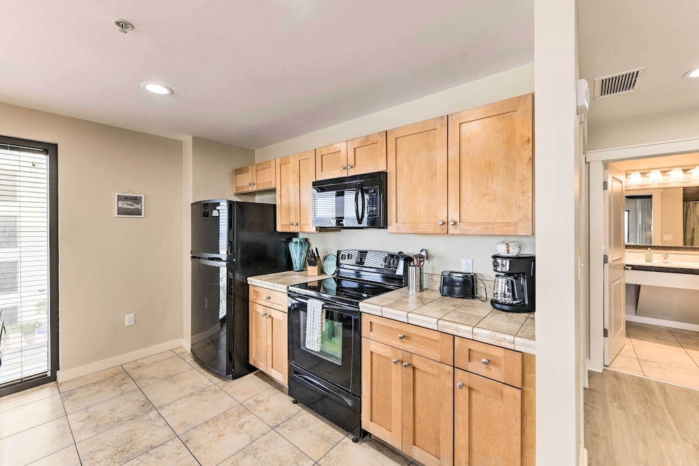 Scenic PCB Condo w/ Stunning Sunsets & Beach View!