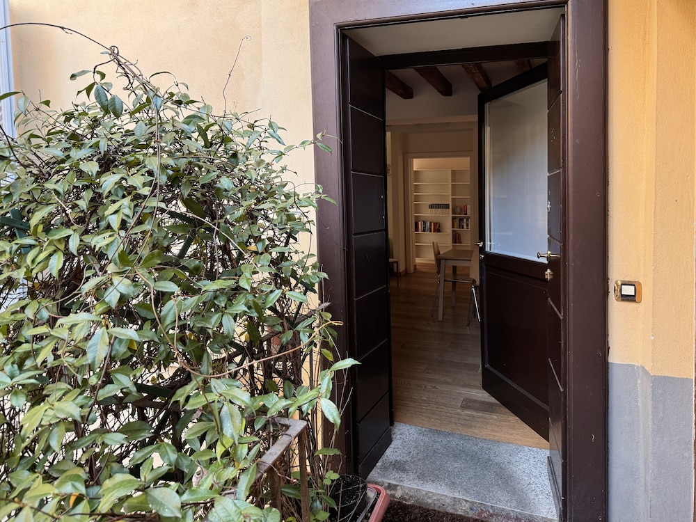 1-bed Flat Near The Duomo