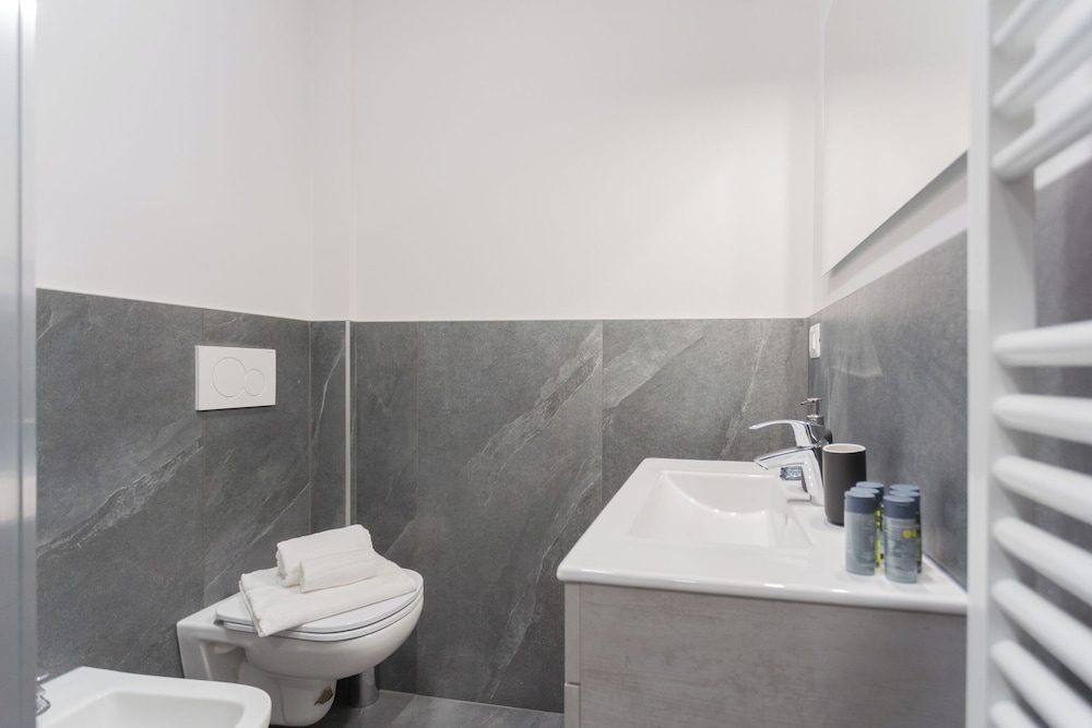 Sant'Agostino Apartments by Rent all Como