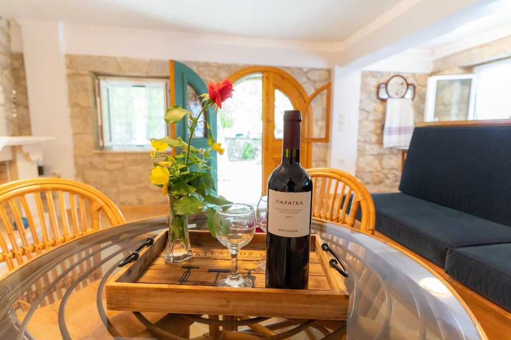 Peris Independent Stone Apartment for 3