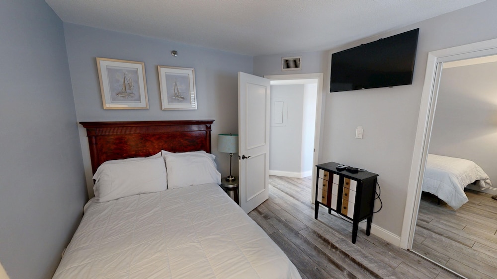 Inlet Reef 513 2 Bedroom Condo