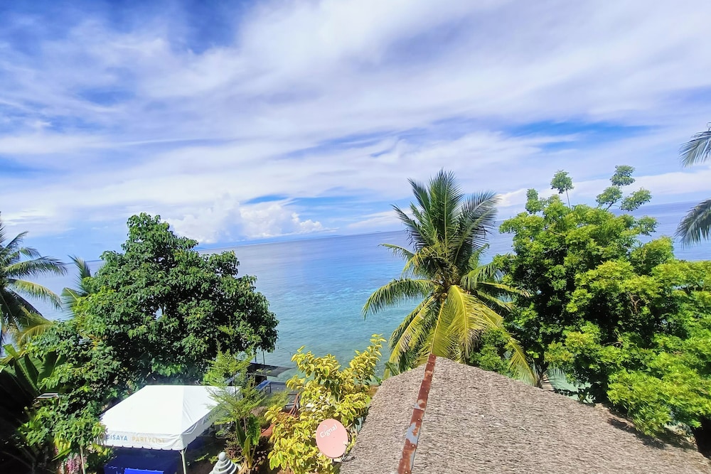 Marcnel Bayside Resort powered by Cocotel