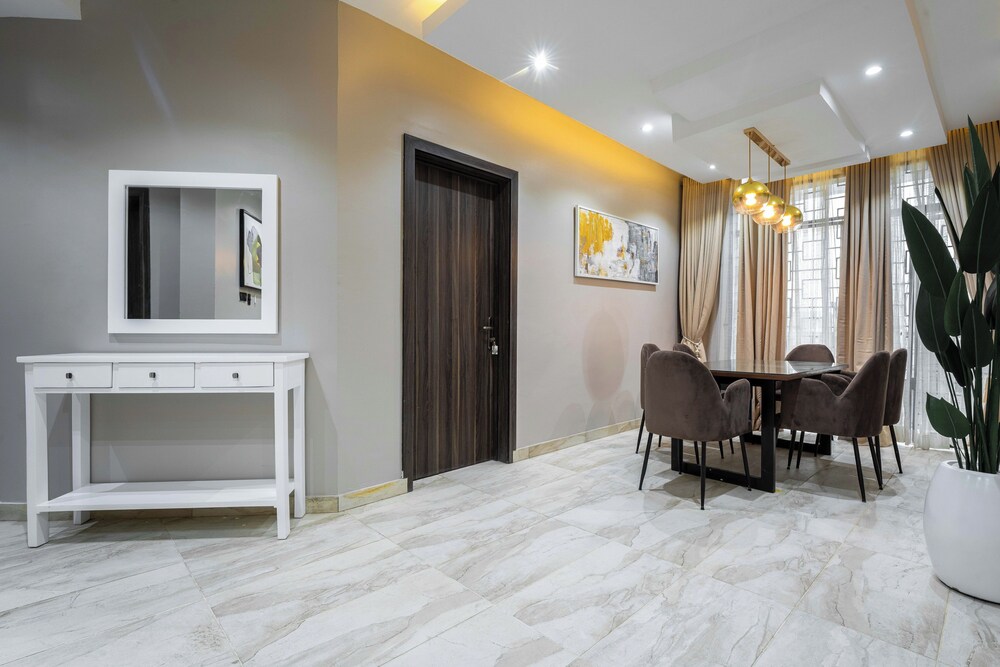 The Azaria Hotel and Apartments