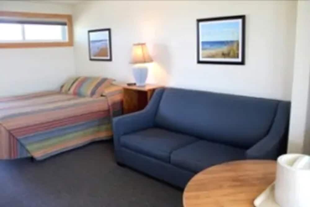 Top Mast Resort