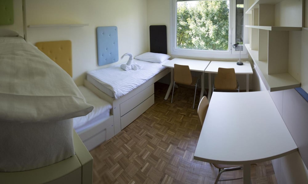 Hostel DIC