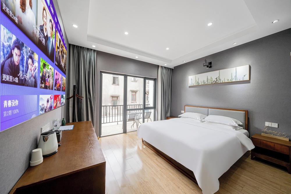 Yinshu Lunas Vila Courtyard Garden Resort Hotel (Shanghai International Tourism Resort Branch)