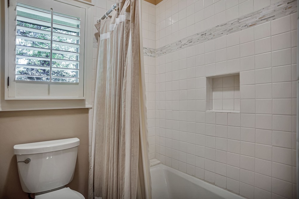 6 Willet Road at The Sea Pines Resort