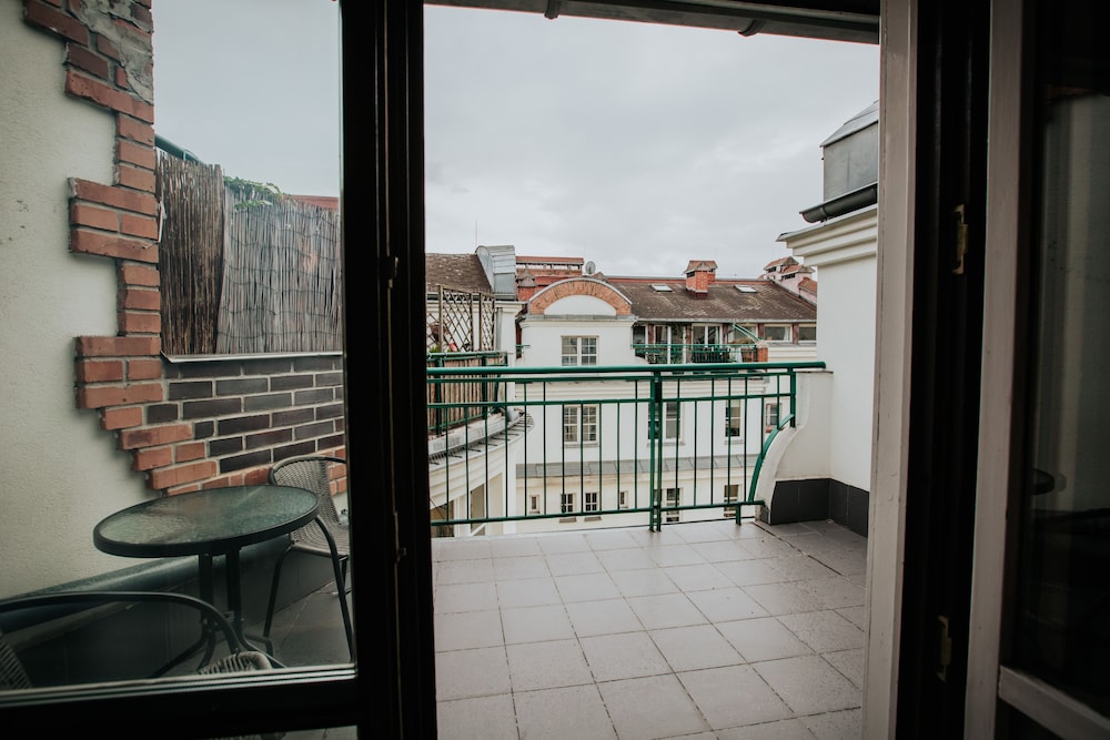 Photo 50