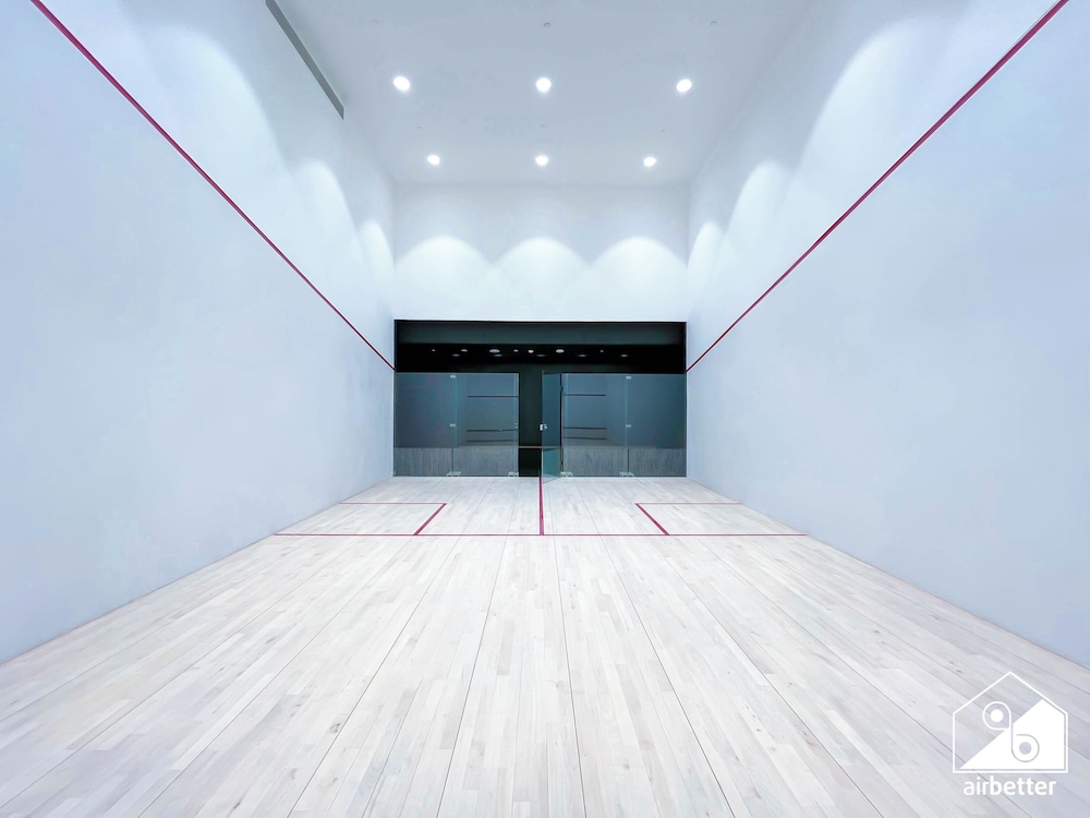 Exclusive 1BR Modern Comfort & Prime Location