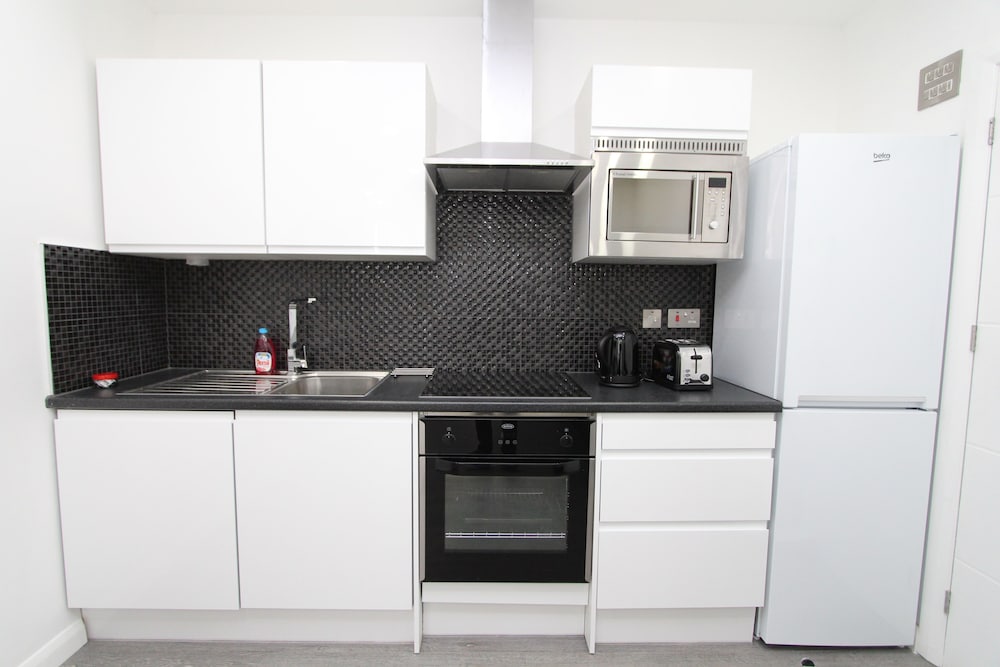 BlueGreen Suites