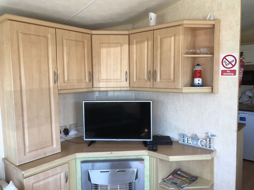 Rebecca Caravan Camber