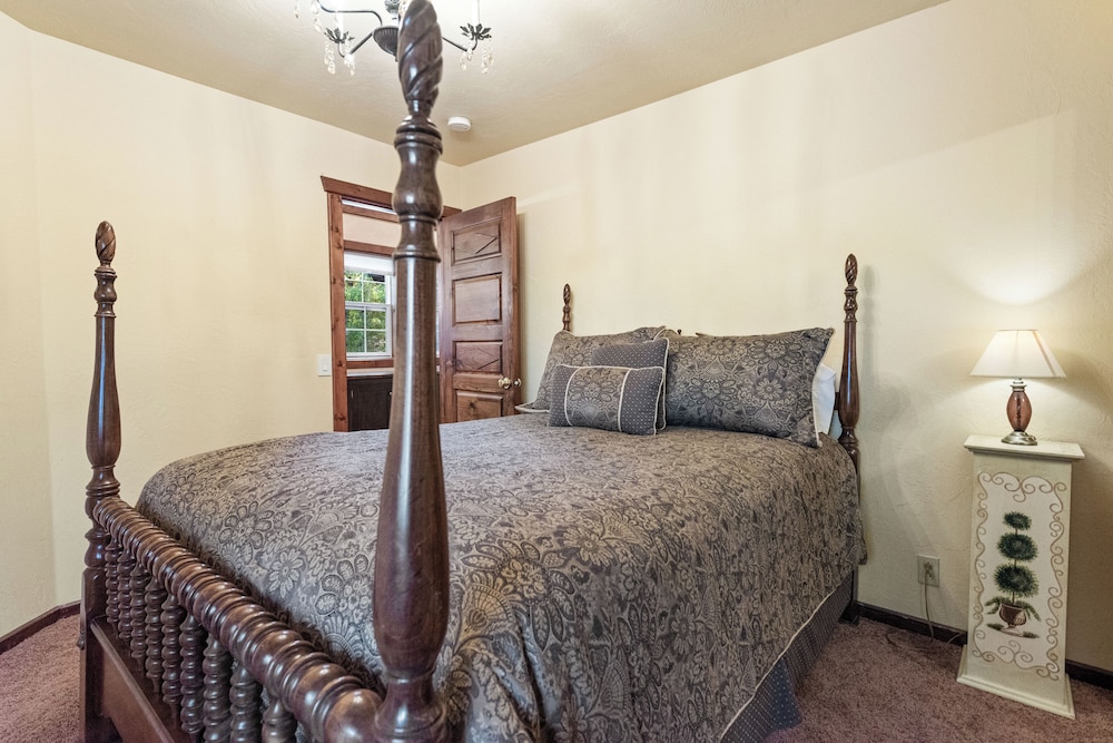 Big Bear Villa view 4