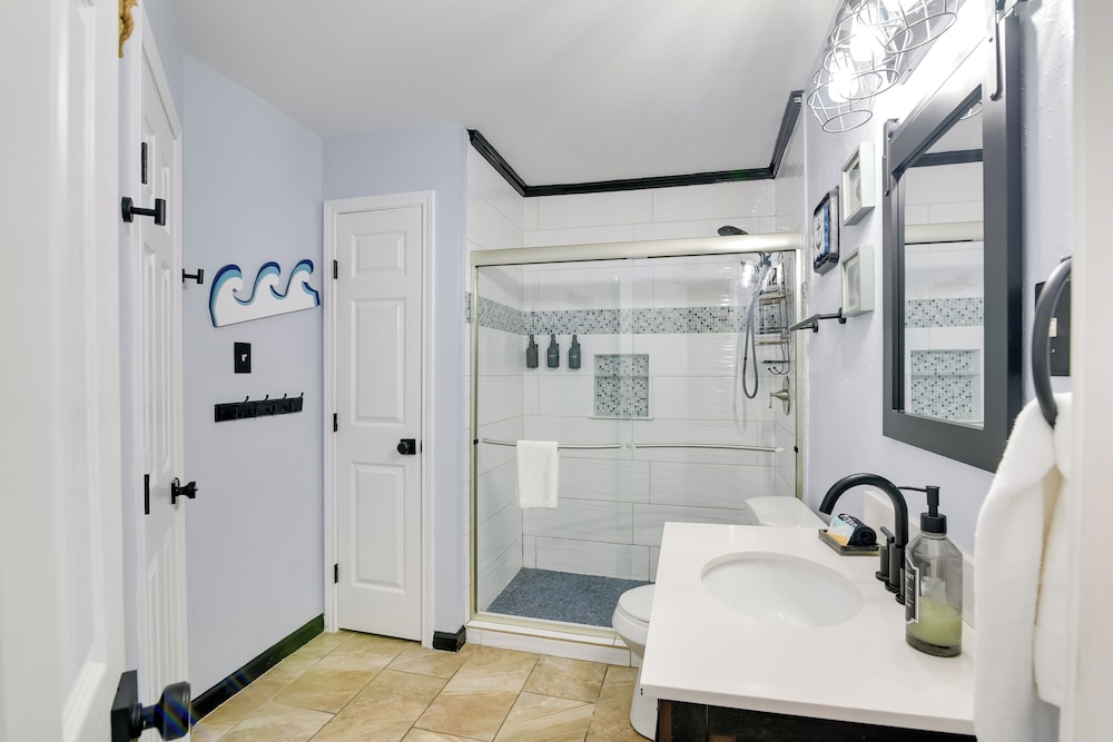 Across From Beach: Resort-style Galveston Condo