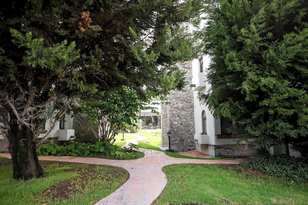 Prime Location w Amenities in San Miguel
