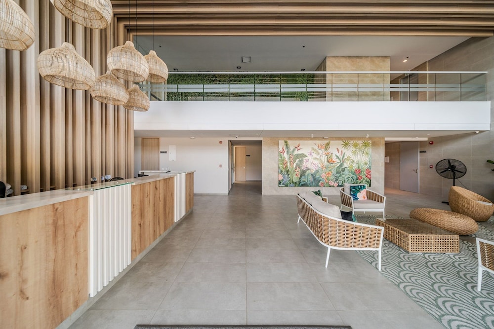 Hotel Salguero Suites - Image 1