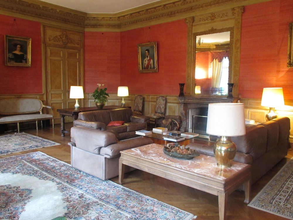 Chateau De Vauloge view 3