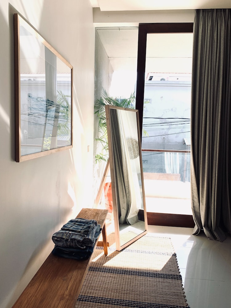 Pelangi 148 Beach Suites view 3