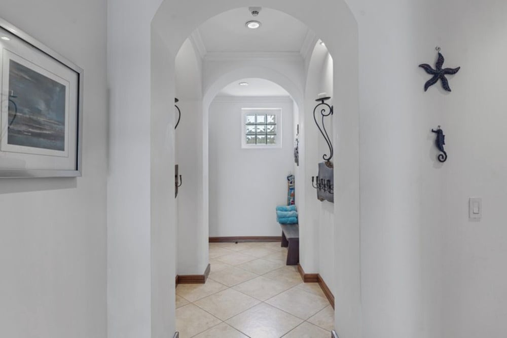 Stunning Condo with Panoramic Beach, Ocean, and Mountain Views in Playa Flamingo