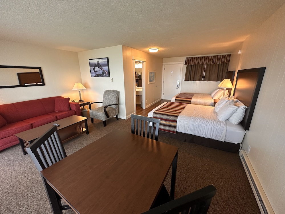 Astoria Crest Motel