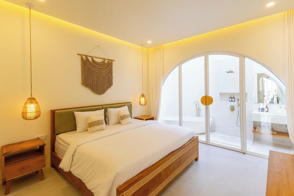 Villa Nokanhui by Pertama Management