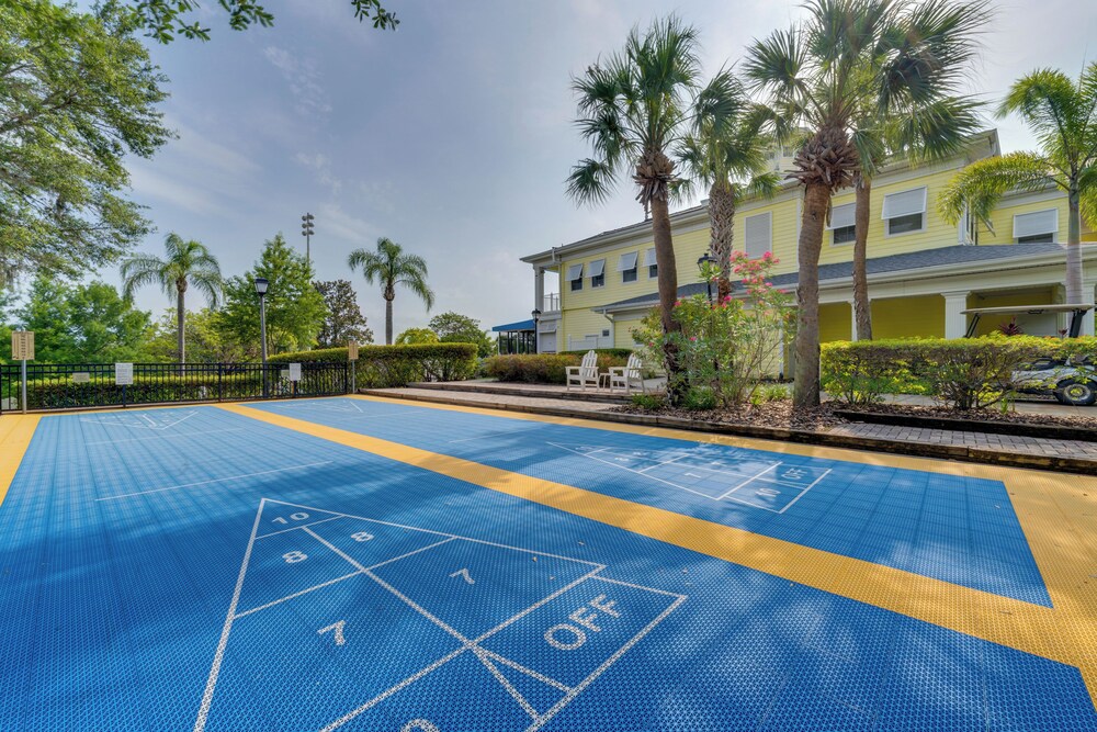 Balcony & Beach Access: Bahama Bay Resort Condo!