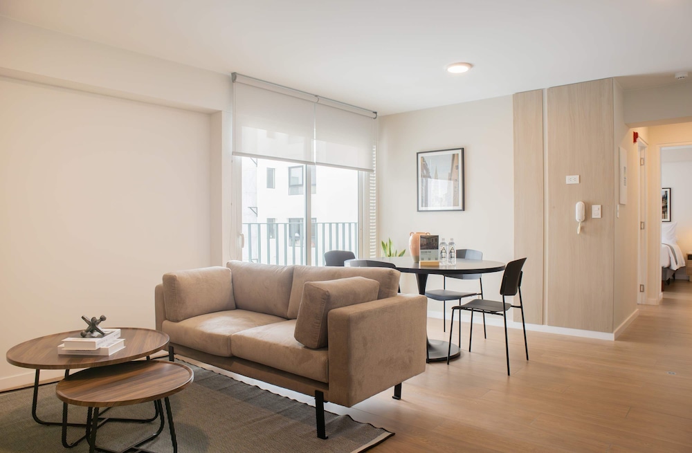 w Comfortable 2BR Stay in Miraflores