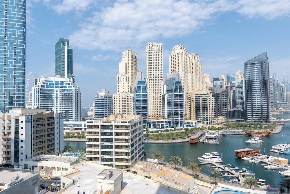 Waterfront 3BR with Marina View at DEC