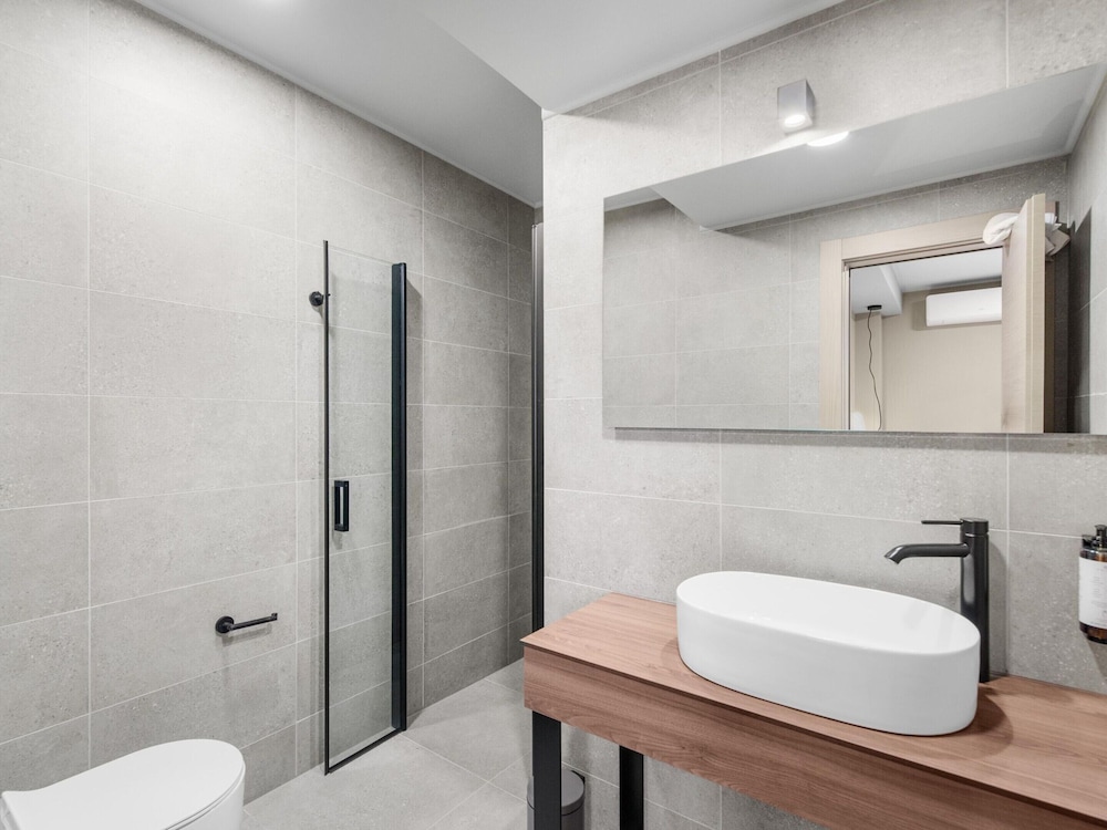 Luxury Apartment With Private Swimming Pool