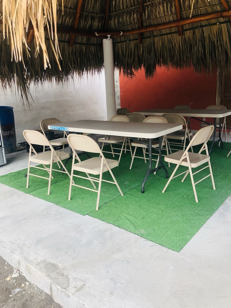 Birds House, Puerto San Jose