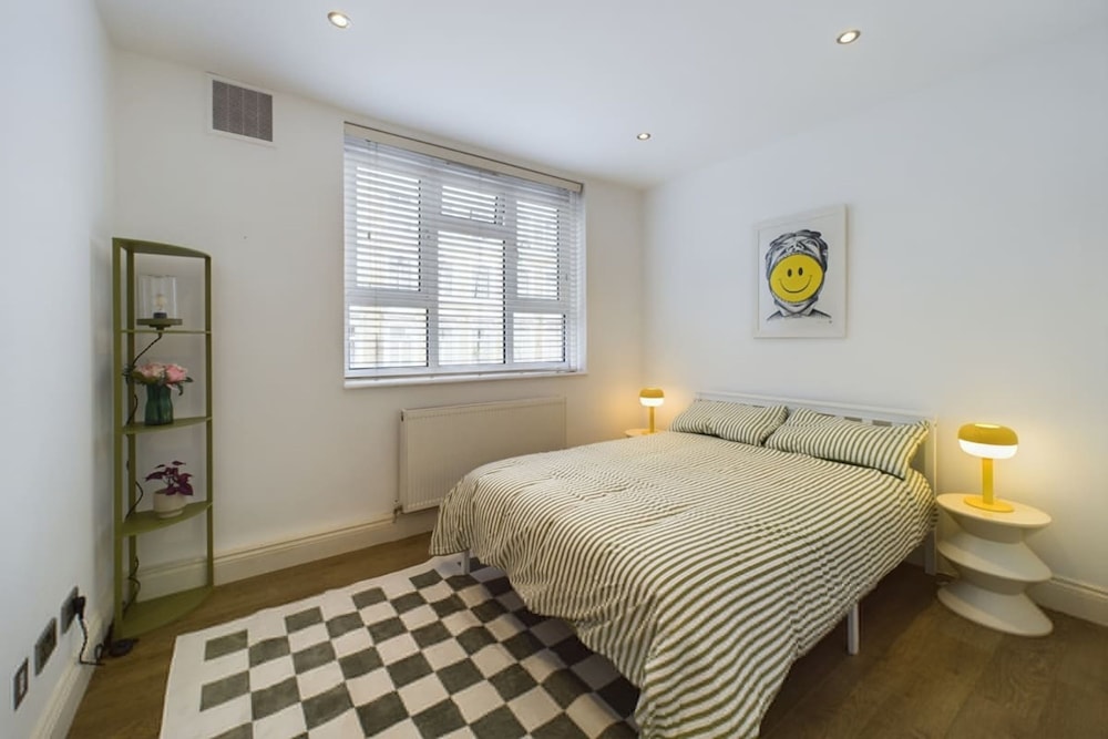 The Earl s Court Hideaway - Warm 3bdr House